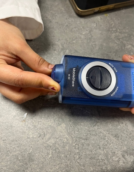 Opening the foil assembly